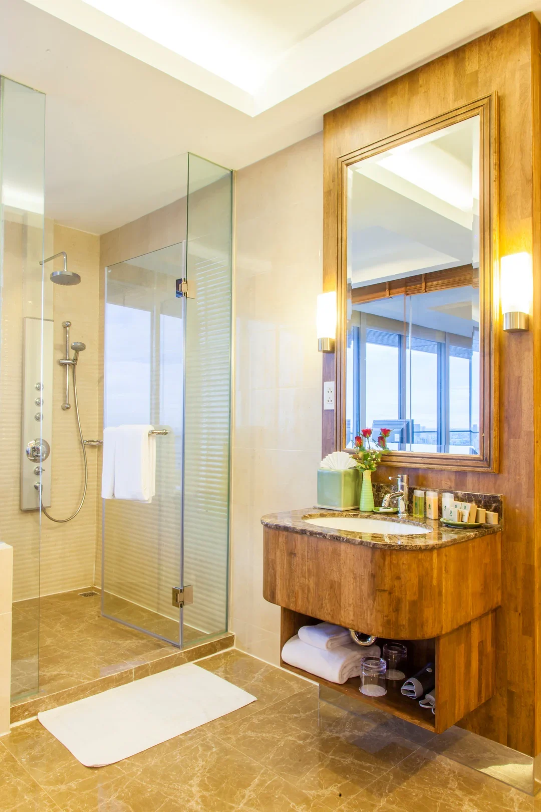 Jacuzzi Suite