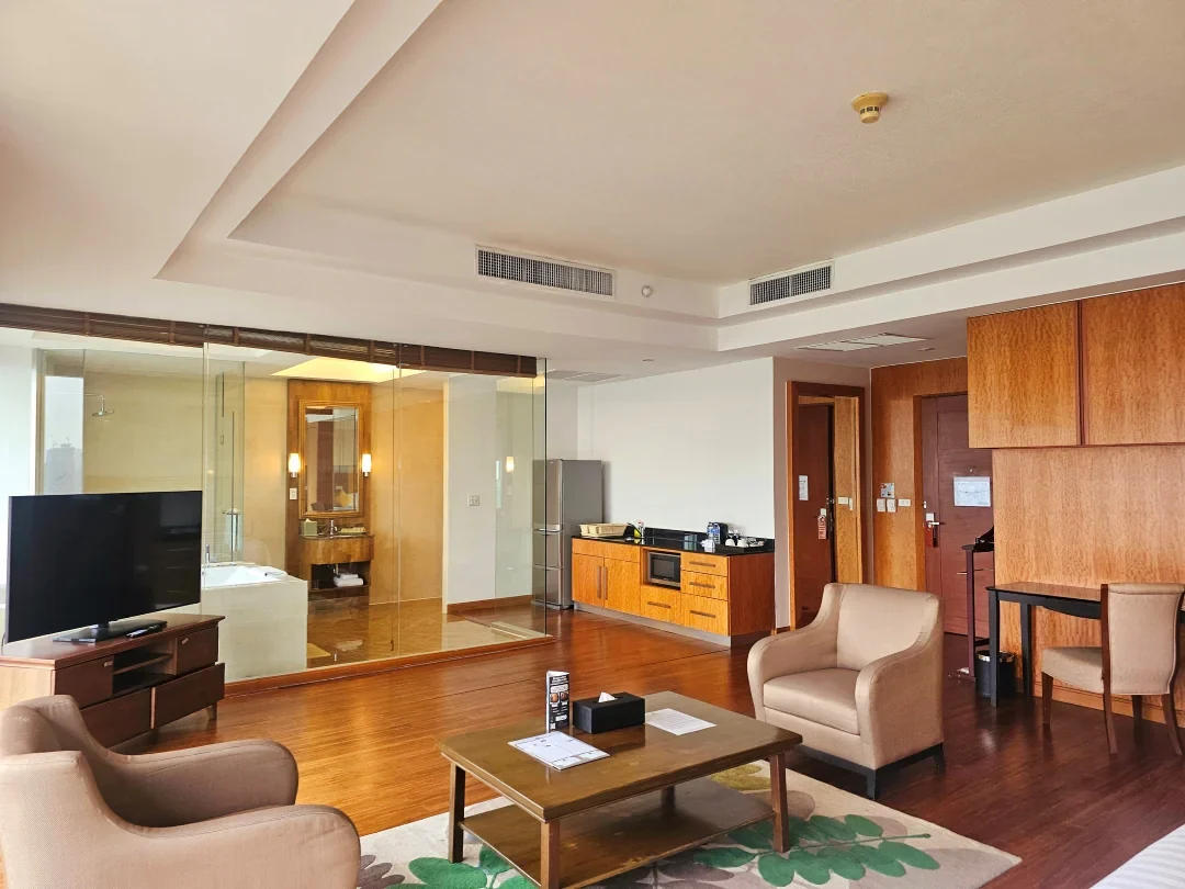 Jacuzzi Suite