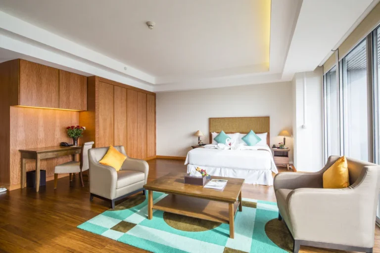 Jacuzzi Suite