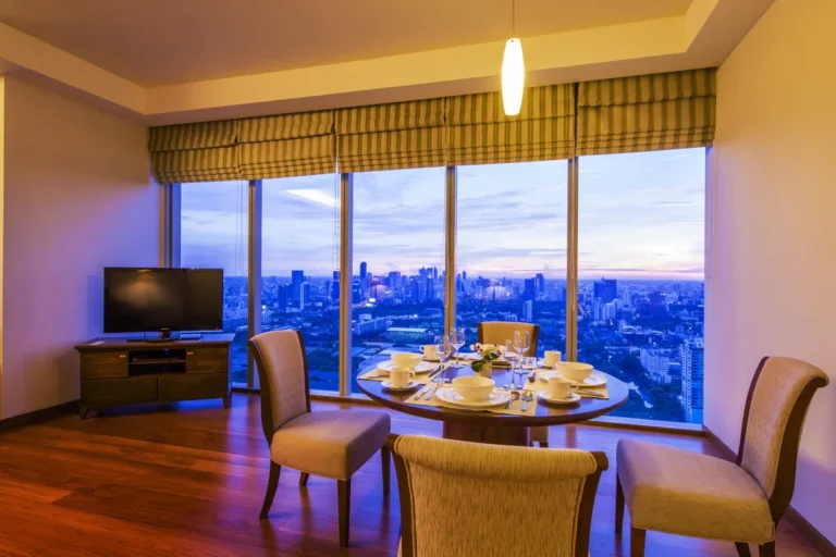 One Bedroom Park Premier