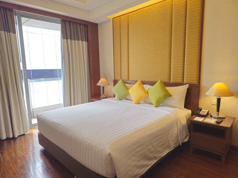 One Bedroom Premier