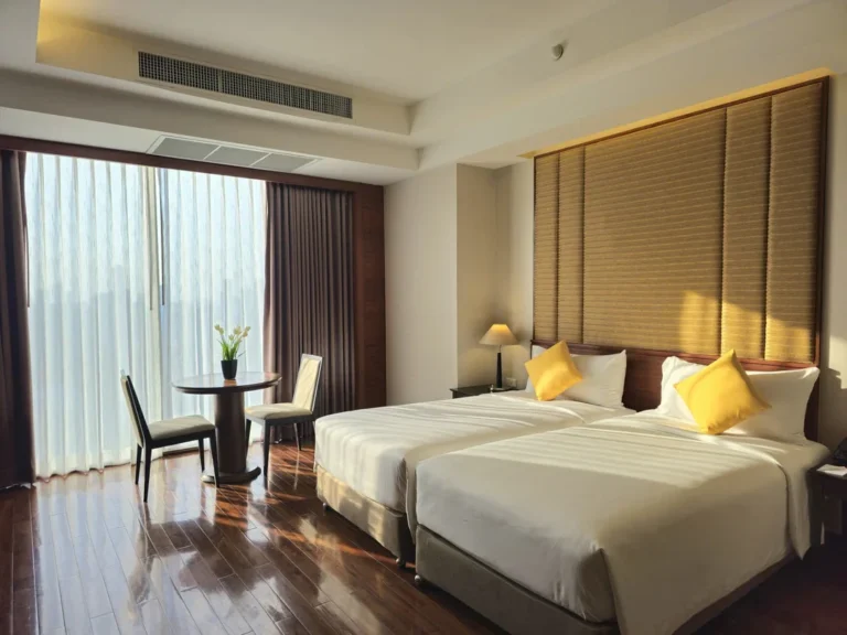 Studio Park View - Column Bangkok Hotel